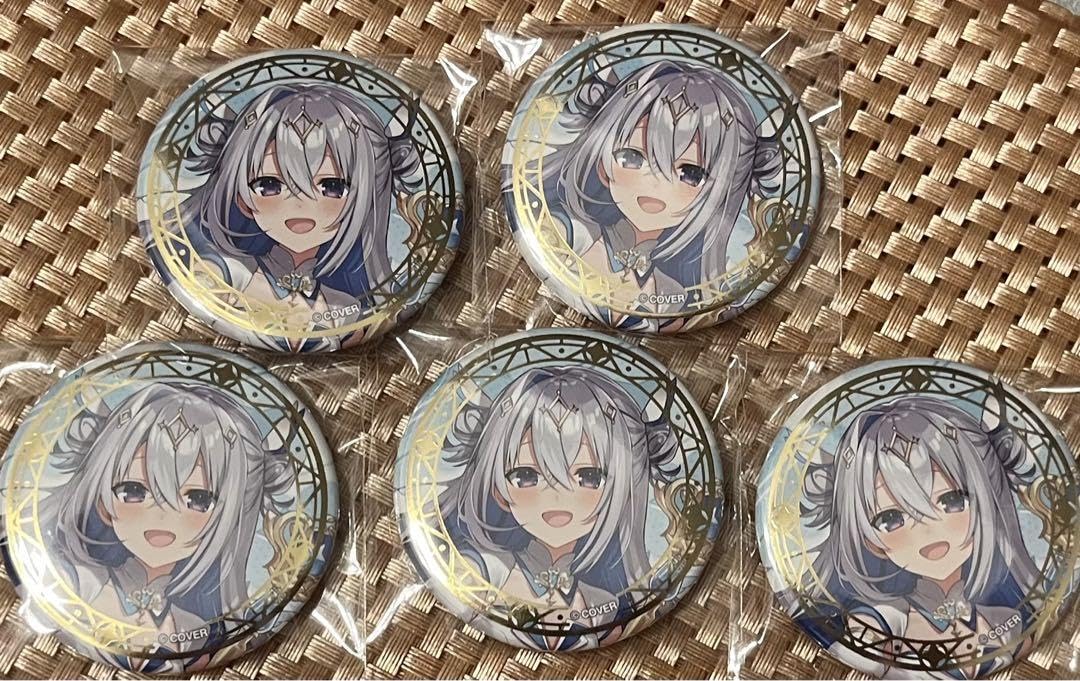 Amazon.co.jp: ホロ ライブ ホロウィッチ 缶バッジ コミケ かなた